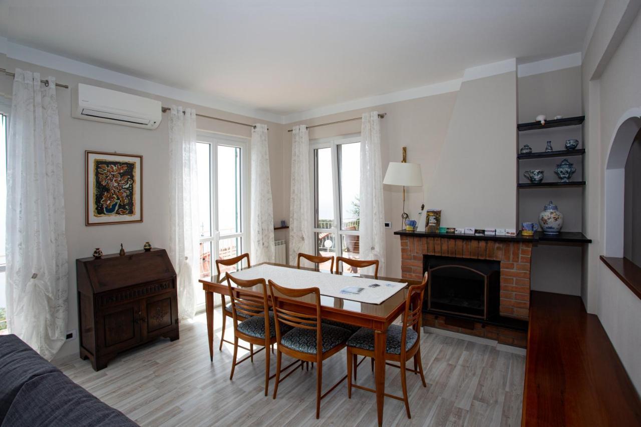 Villa Gio - Terrazza Nel Blu Bergeggi Eksteriør billede